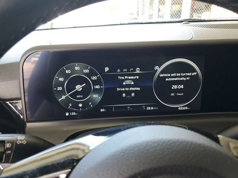 Certified 2024 Kia Seltos S FWD image 25