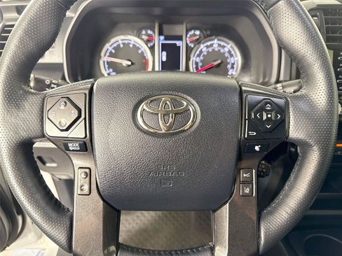 Certified 2024 Toyota 4Runner TRD Off-Road Premium AWD/4WD image 17