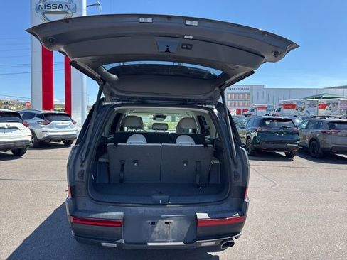 Used 2025 Hyundai Santa Fe SEL AWD/4WD image 28