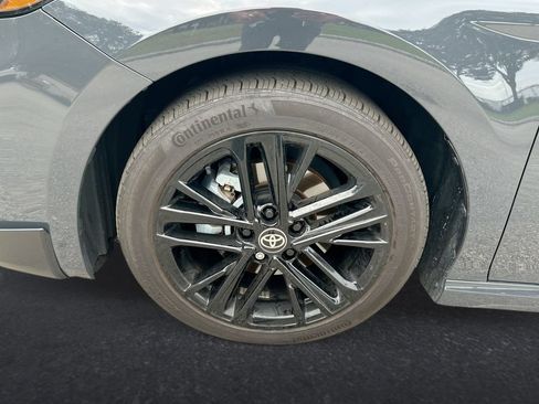 Used 2025 Toyota Camry SE FWD image 10