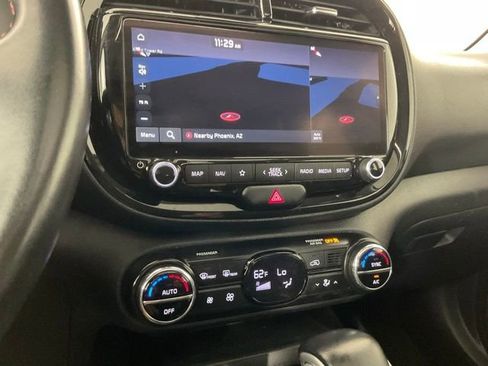 Used 2023 Kia Soul GT-Line image 23