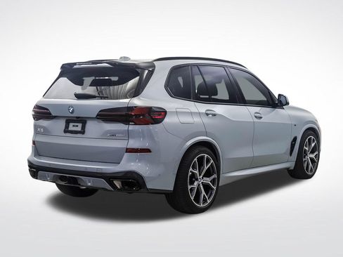 Used 2024 BMW X5 xDrive50e w/ M Sport Package AWD/4WD image 5