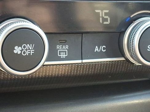 Used 2022 Honda Accord Sport image 24