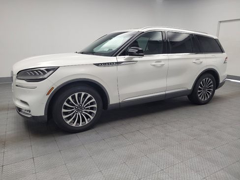 Used 2020 Lincoln Aviator Reserve w/ Equipment Group 201A RWD image 2