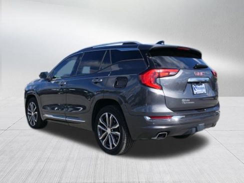 Used 2019 GMC Terrain Denali w/ Advanced Safety Package image 5