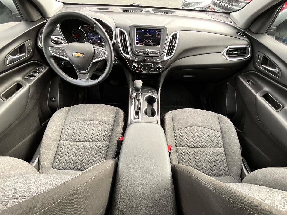 Used 2024 Chevrolet Equinox LT AWD/4WD image 3