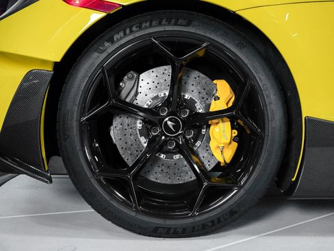 Used 2019 McLaren 600LT image 28