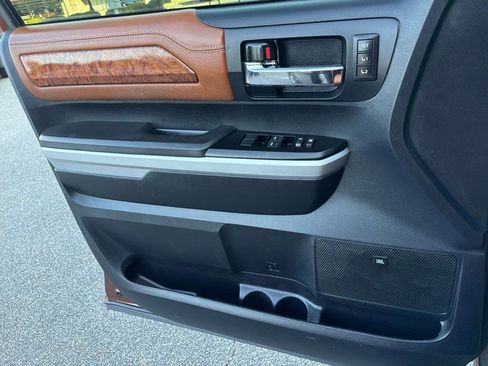 Used 2014 Toyota Tundra 1794 Edition image 28