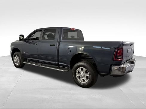 Used 2026 RAM 2500 Big Horn AWD/4WD image 9