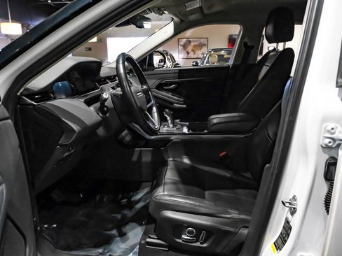 Used 2021 Land Rover Range Rover Evoque S AWD/4WD image 4