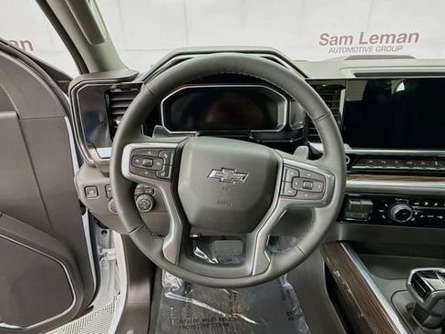 New 2026 Chevrolet Silverado 1500 LT Trail Boss w/ Safety Package image 13