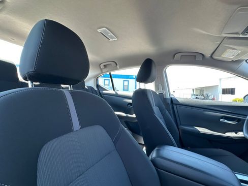 Used 2025 Nissan Sentra SV FWD image 20
