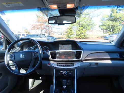 Used 2013 Honda Accord EX-L image 16