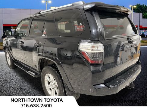 Used 2023 Toyota 4Runner SR5 Premium image 10