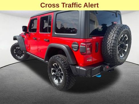 Used 2025 Jeep Wrangler Unlimited Rubicon 4xe w/ Safety Group AWD/4WD image 9