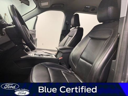 Certified 2023 Ford Explorer XLT w/ Equipment Group 202A AWD/4WD image 17