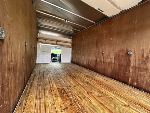 Used 2013 Ford E-350 and Econoline 350 Super Duty w/ Payload Pkg image 9