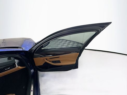 Used 2019 BMW 530i w/ M Sport Package RWD image 33