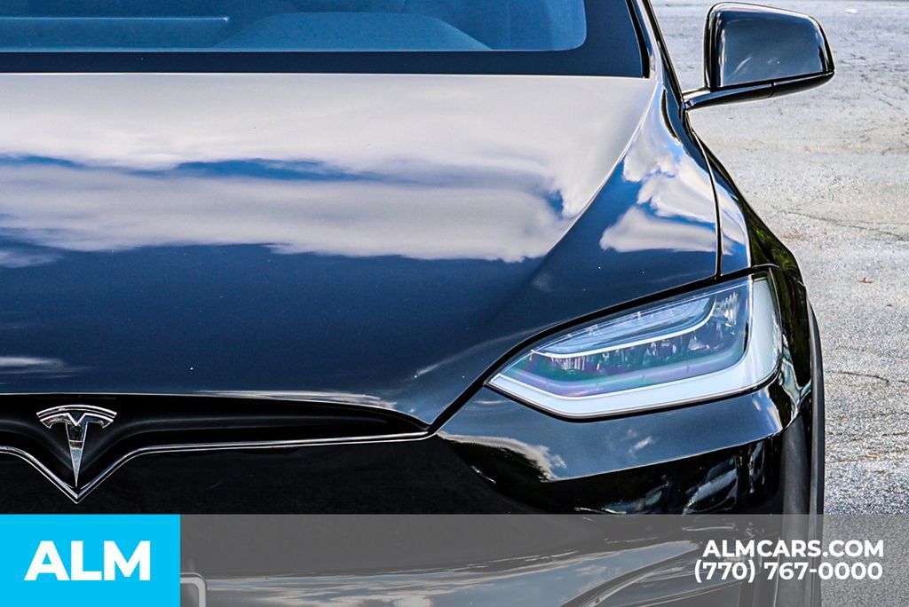 Used 2023 Tesla Model X AWD/4WD image 18