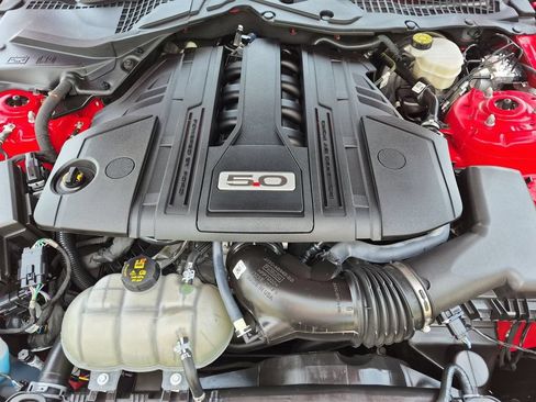 Used 2021 Ford Mustang GT Premium w/ Equipment Group 401A RWD image 22