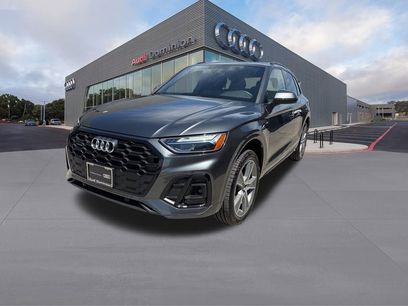 Certified 2025 Audi Q5 2.0T Premium w/ Convenience Plus Package