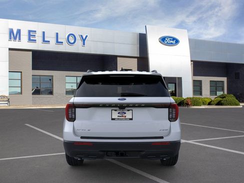 New 2026 Ford Explorer Active image 5