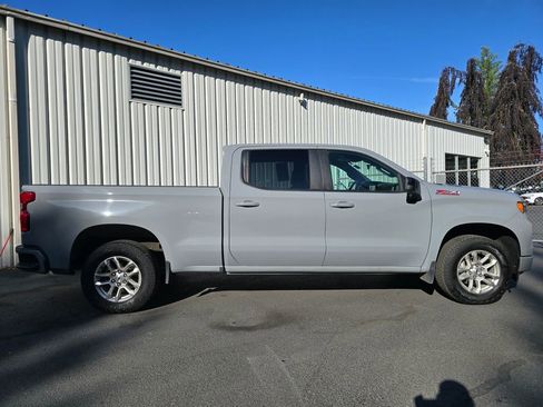 Used 2024 Chevrolet Silverado 1500 RST w/ Convenience Package II AWD/4WD image 3