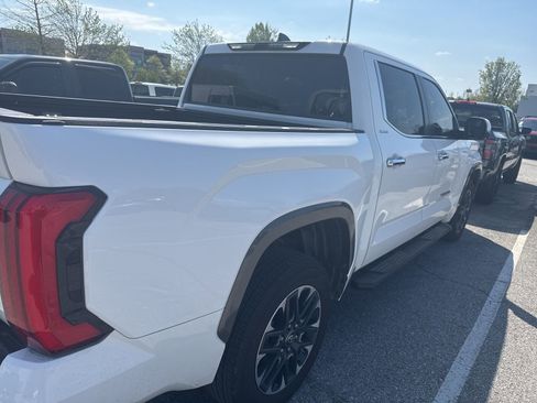 Used 2026 Toyota Tundra Limited w/ Power Package image 7