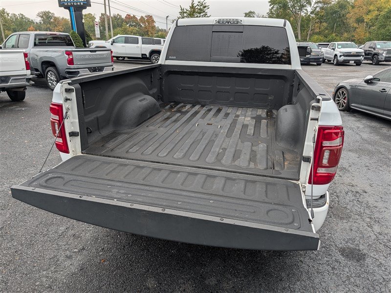 Used 2020 RAM 3500 Limited AWD/4WD image 13