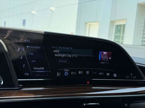 Used 2023 Cadillac Escalade ESV Luxury AWD/4WD image 30