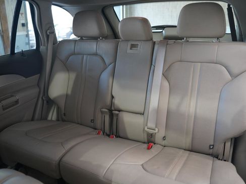 Used 2013 Lincoln MKX FWD image 33