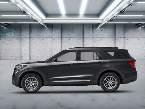 New 2026 Ford Explorer Active image 3