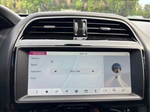 Used 2019 Jaguar F-PACE Premium AWD/4WD image 33