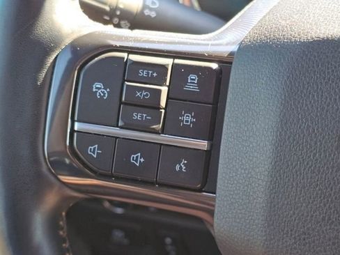 Used 2022 Ford F150 Platinum AWD/4WD image 21