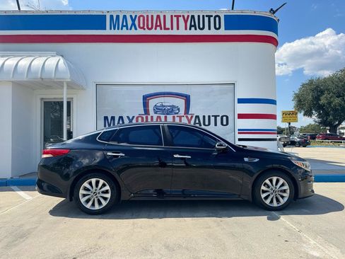 Used 2016 Kia Optima EX FWD image 16