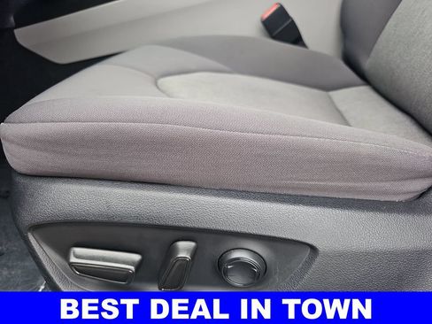 Used 2023 Toyota Camry LE FWD image 27