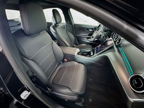 Used 2024 Mercedes-Benz C 300 4MATIC Sedan image 33