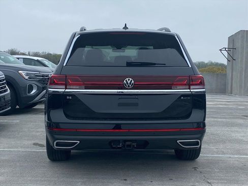 New 2026 Volkswagen Atlas SE AWD/4WD image 4