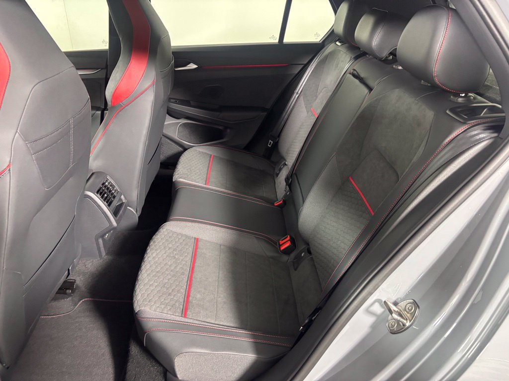 New 2026 Volkswagen GTI SE FWD image 10