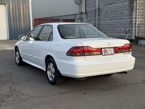 Used 2001 Honda Accord EX image 8