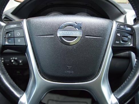 Used 2012 Volvo XC60 T6 AWD/4WD image 18