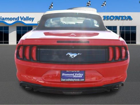 Used 2022 Ford Mustang Premium image 5