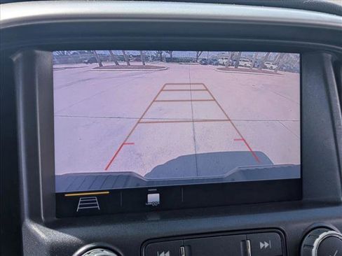 Used 2022 Chevrolet Colorado LT w/ Redline Special Edition image 12