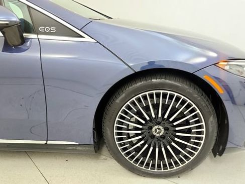 Used 2023 Mercedes-Benz EQS 450+ 4MATIC Sedan w/ Manufactur Interior Package image 21