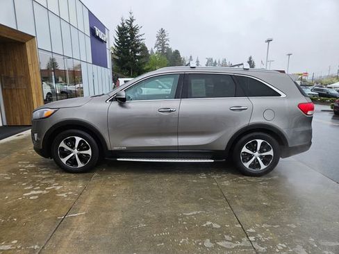 Used 2016 Kia Sorento EX w/ EX Premium Package AWD/4WD image 8