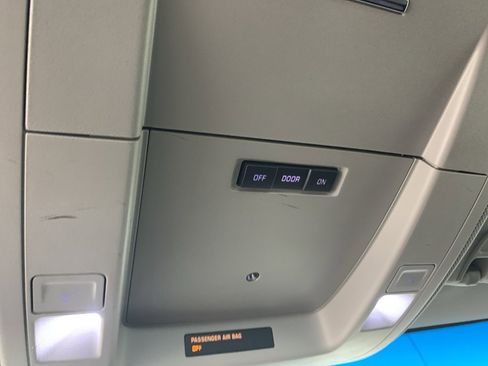 Used 2019 Chevrolet Silverado 2500 W/T image 25