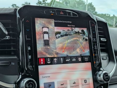 New 2026 RAM 2500 Big Horn AWD/4WD image 20
