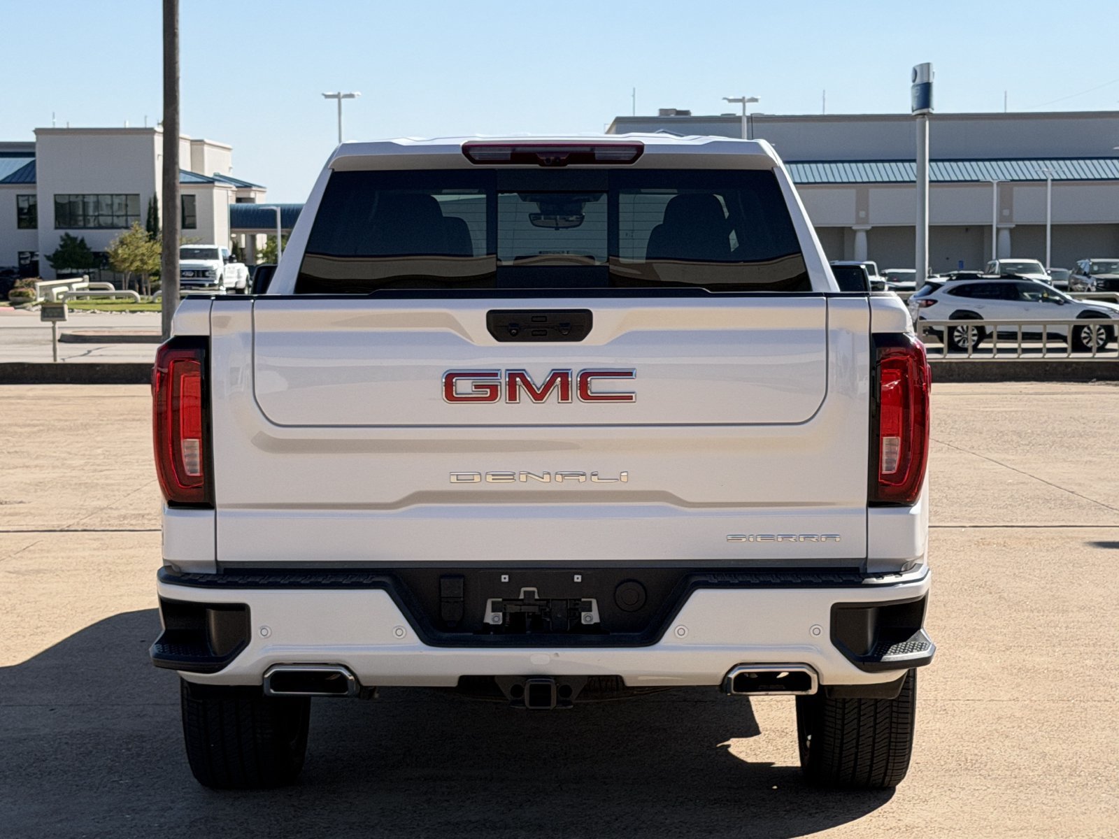 Used 2025 GMC Sierra 1500 Denali w/ Denali Reserve Package AWD/4WD image 5