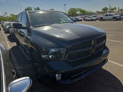 Used 2018 RAM 1500 Express w/ Black Ram 1500 Express Group RWD image 6