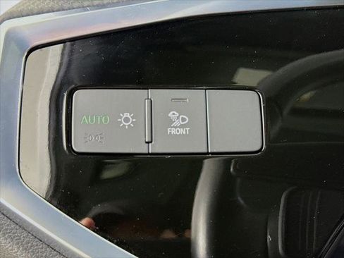 Certified 2023 Audi Q3 2.0T Premium Plus w/ Premium Plus Package AWD/4WD image 10